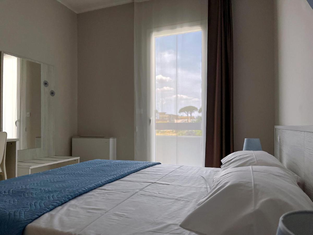 Karpignàna Hotel Carpignano Salentino Esterno foto